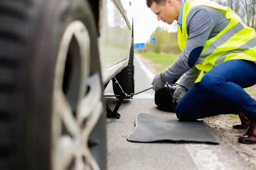 Acil Lastik Yol Yardım